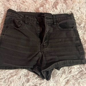 Forever 21 ✨ 💖 Black shorts